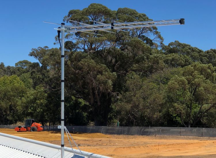 fracarro log antenna on rooftop