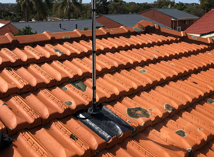 TV Antenna on tiled roof - Rafter Mount