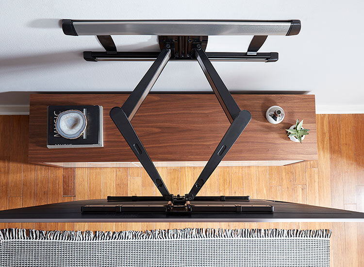 SANUS WALL MOUNT 6