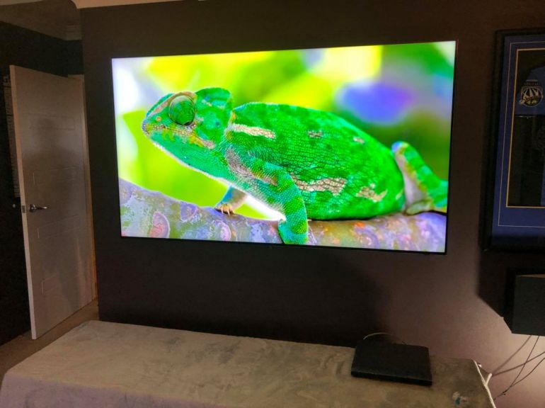 no gap wall mounted samsung neo qled 8k tv